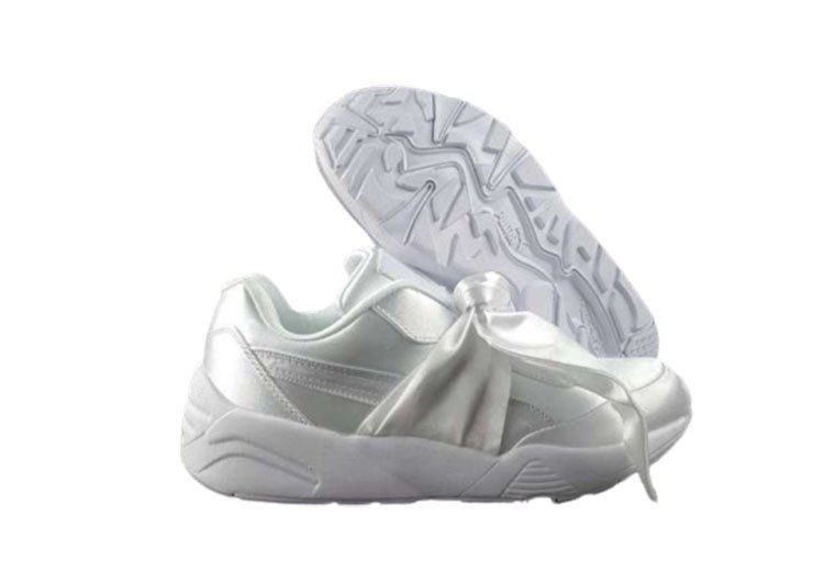 נעלי פומה- PUMA rihanna bow rubbon silk cherry blossom pink-White – תמונה 9
