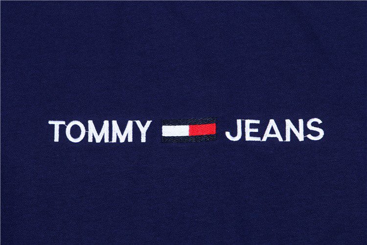 טומי הילפיגר-TOMMY TSHIRT MEN'S - NAVY BLUE – תמונה 5