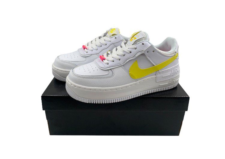 נעלי נייק -Nike Air Force 1 Low Mischka-Citrus – תמונה 3
