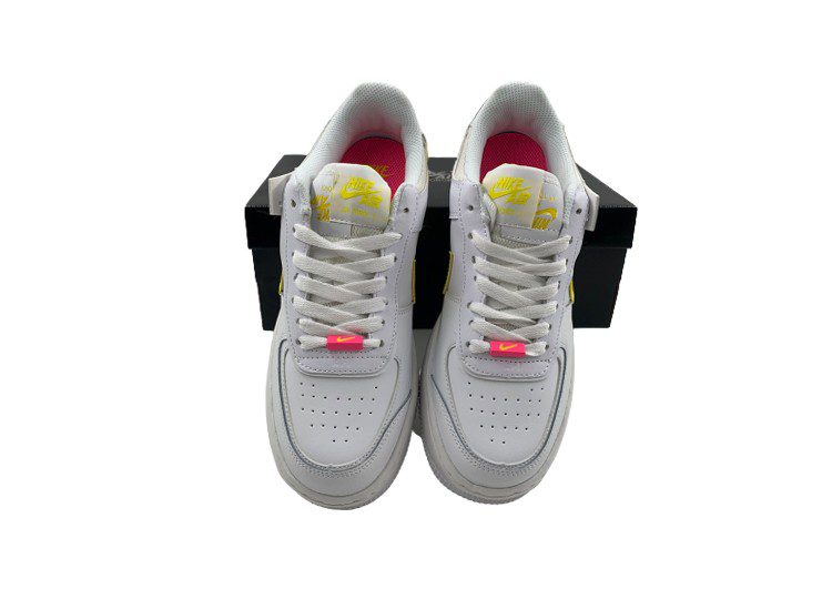 נעלי נייק -Nike Air Force 1 Low Mischka-Citrus – תמונה 5