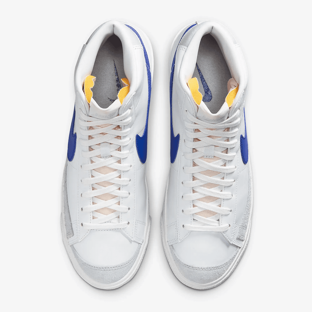 נייק בלייזר גבוהות- NIKE BLAZER MID '77 VINTAGE WHITE BLUE – תמונה 5