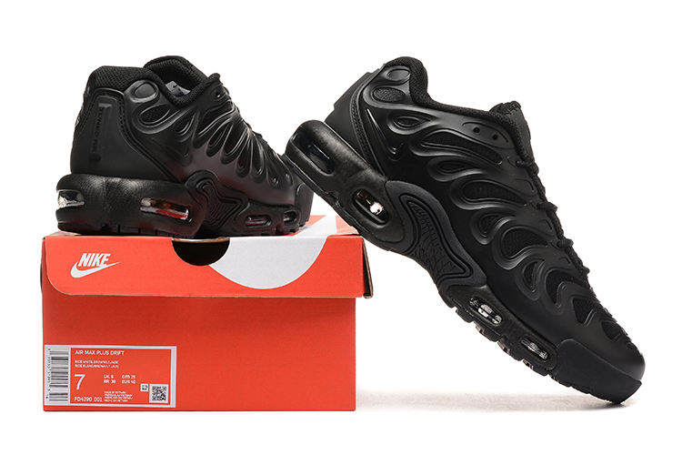 נעלי נייק- NIKE AIR MAX PLUS DRIFT Black – תמונה 5