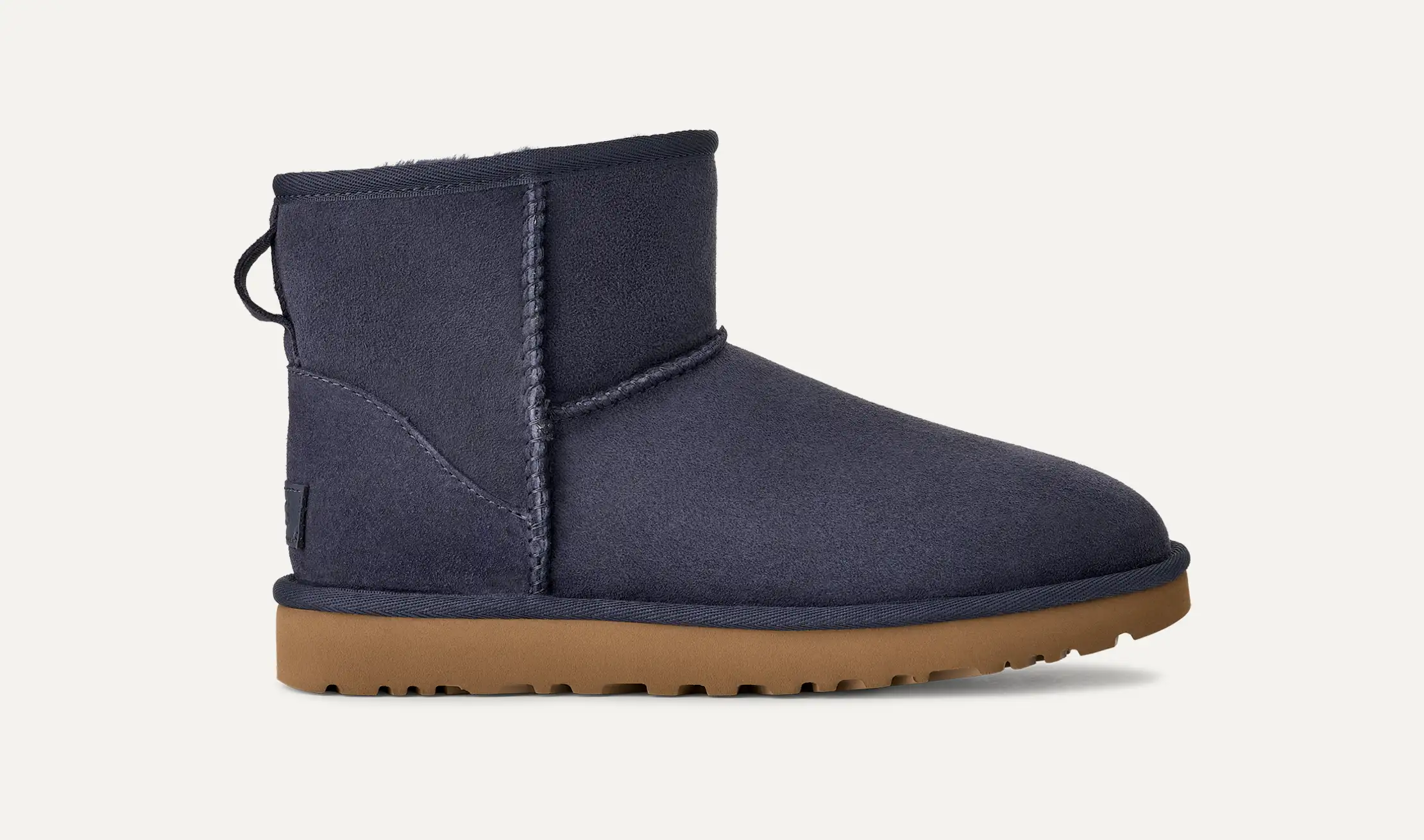 UGG Classic Mini Shearling – מגפי האג נשים – תמונה 12