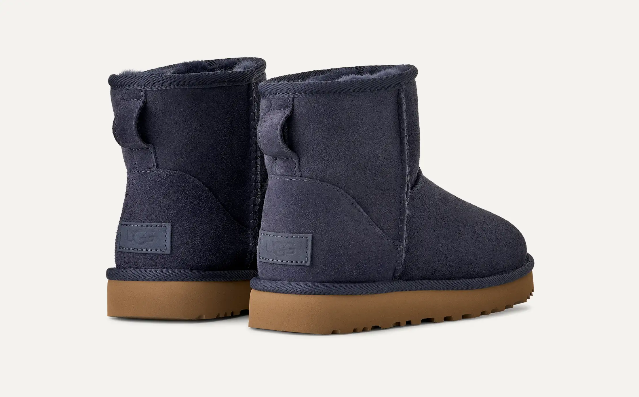 UGG Classic Mini Shearling – מגפי האג נשים – תמונה 10