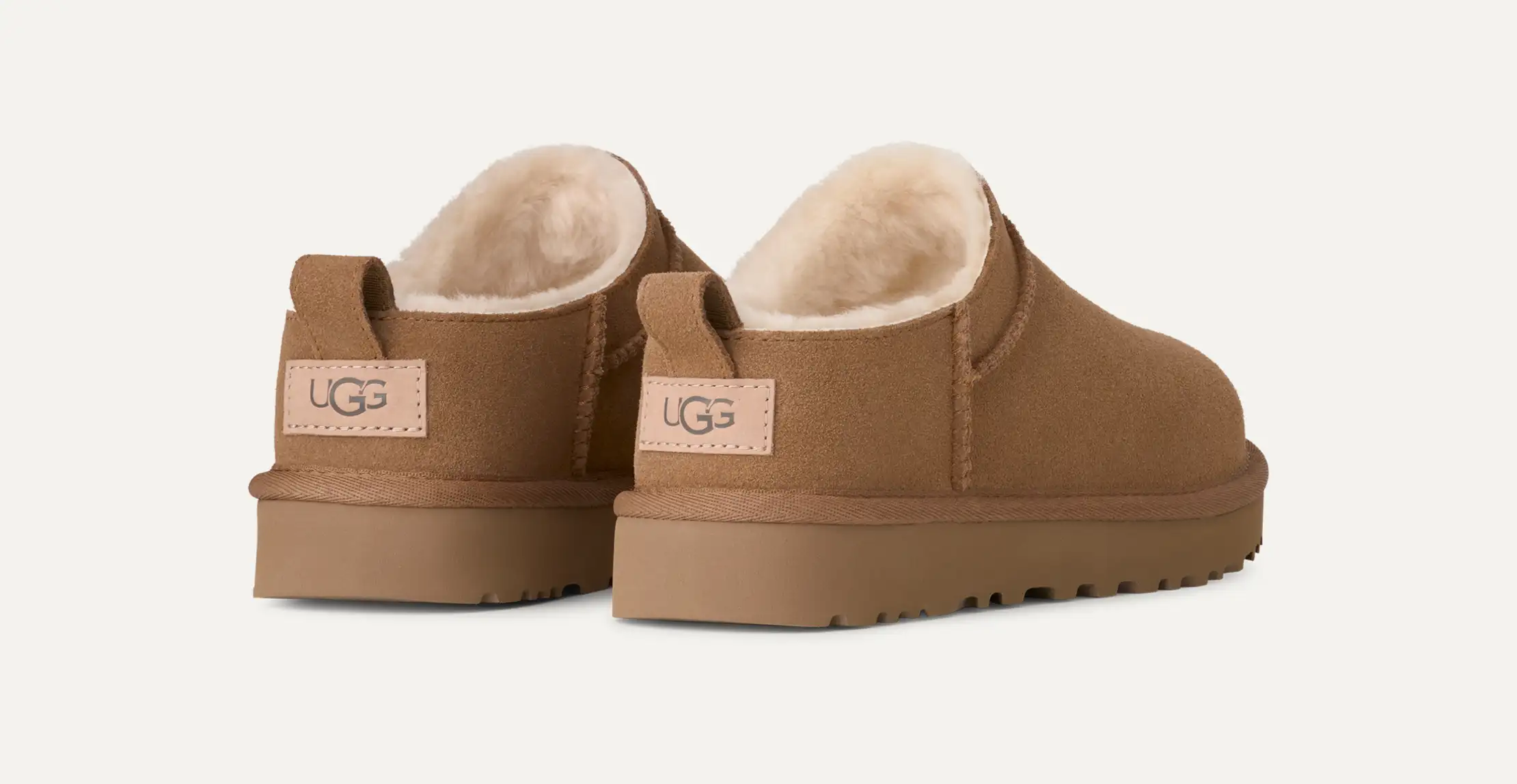 מגפי האג UGG Classic Micro Suede לנשים – קלאסיים ונוחים – תמונה 21